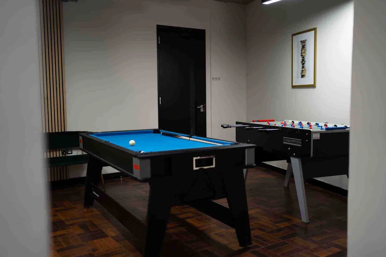One Avenue Group - Southwark Street, Lounge, London