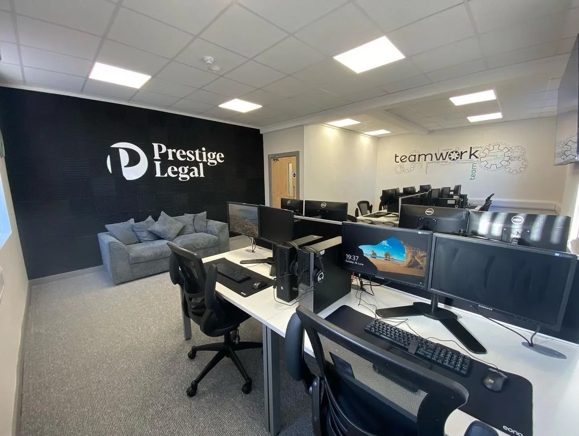One Business Village West, Private office, 6 desks, Hull