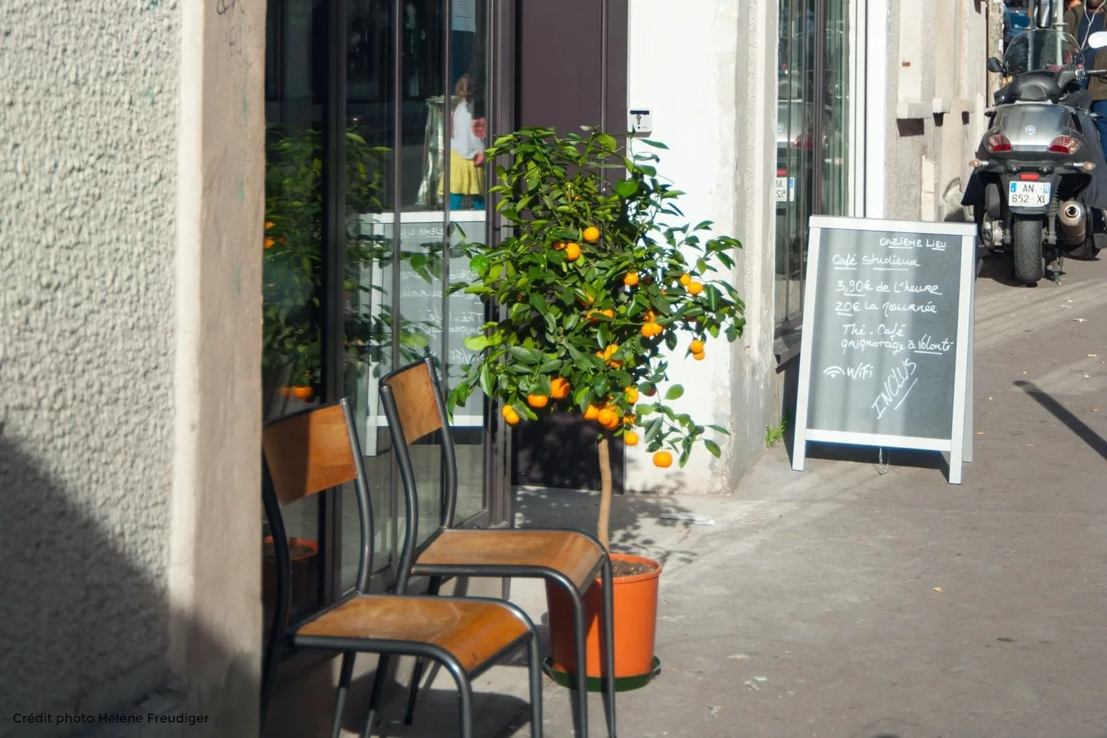 Onzième Lieu, Façade, Paris 11e