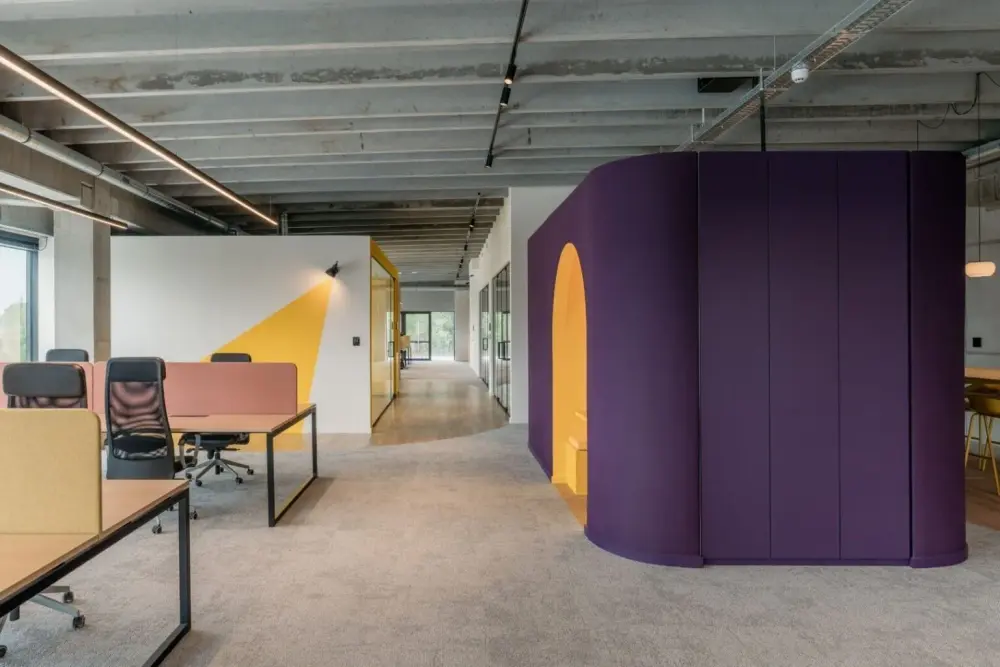 D-Dream Eventhub, Open space 10 days per month, Lokeren