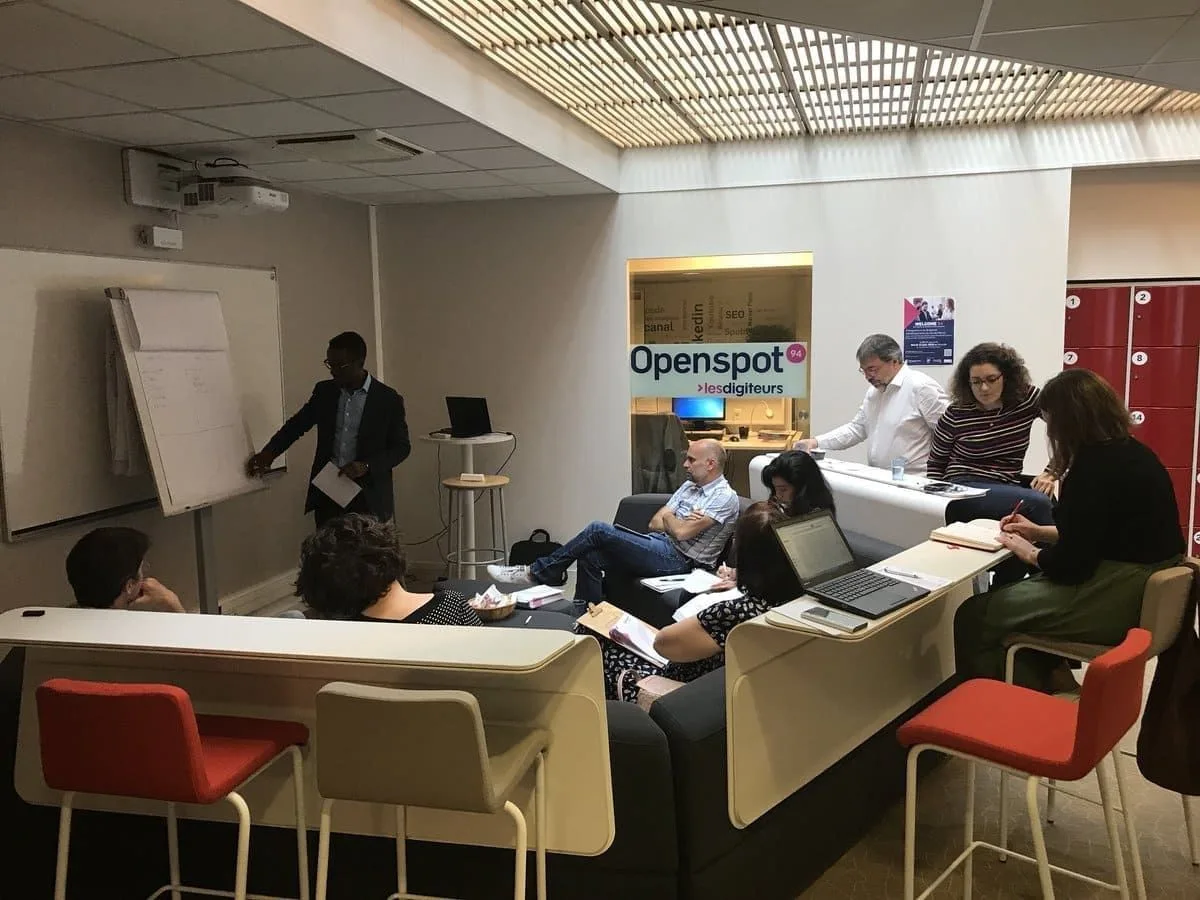 Openspot 94 - Les Digiteurs, Schulungsraum für 10 Personen, Créteil