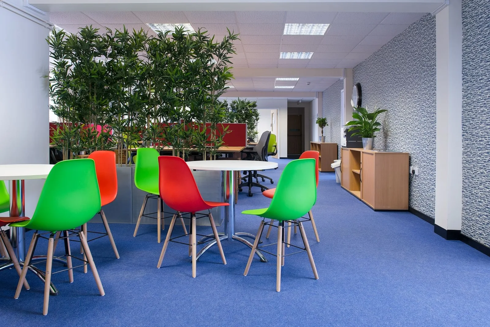 Our Workplace, Lounge, Woodstock