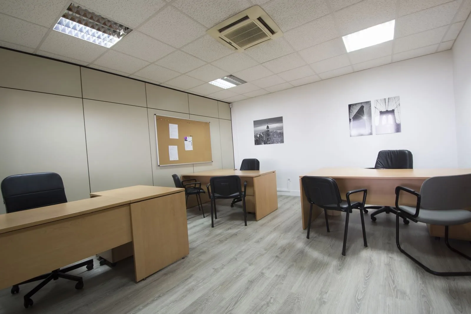 Ovislandia, Private office, 3 desks, Madrid