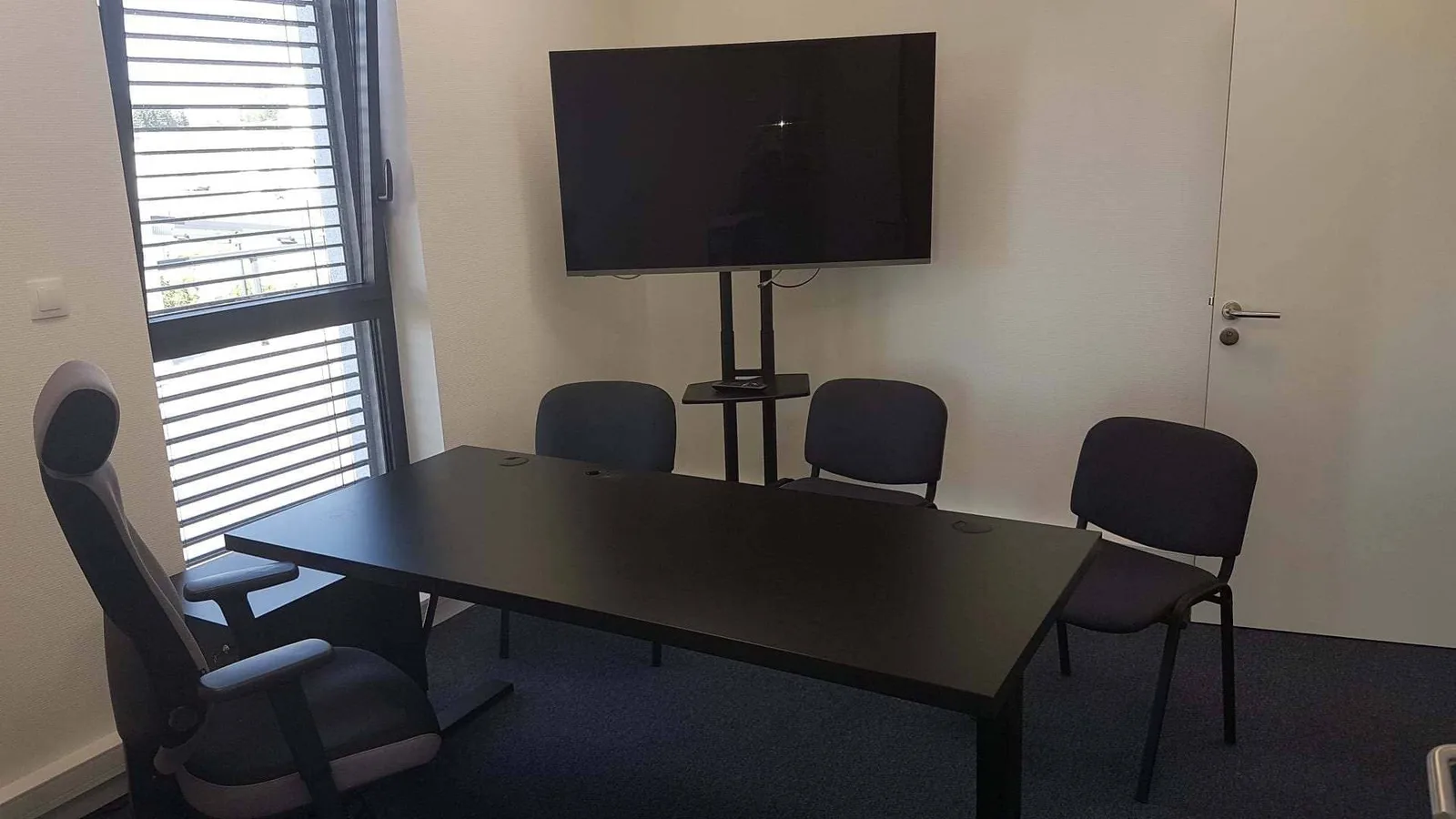 Oxygène Coworking, Meeting room for 4 people, Bernolsheim