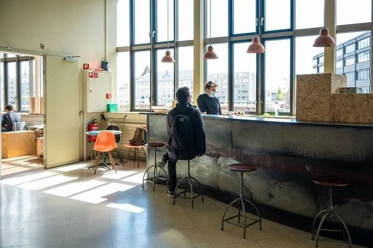 P15 By La Werkstadt, Cafétéria, Biel
