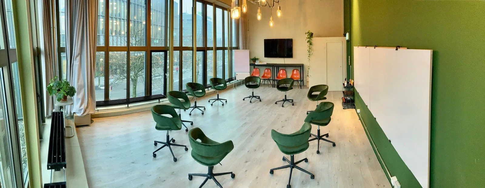 P15 By La Werkstadt, Salle de formation 10 personnes, Biel