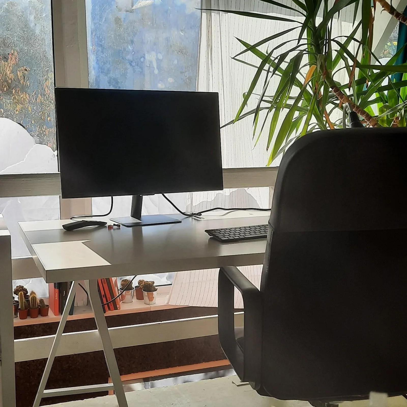 Palpite, Private office, 1 desk, Rennes