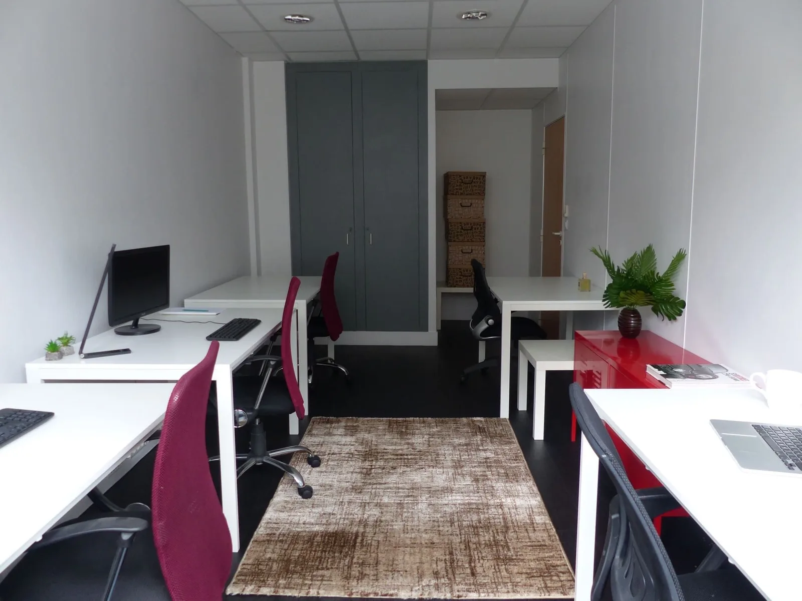 Paris Office, Private office, 5 desks, Paris 15e