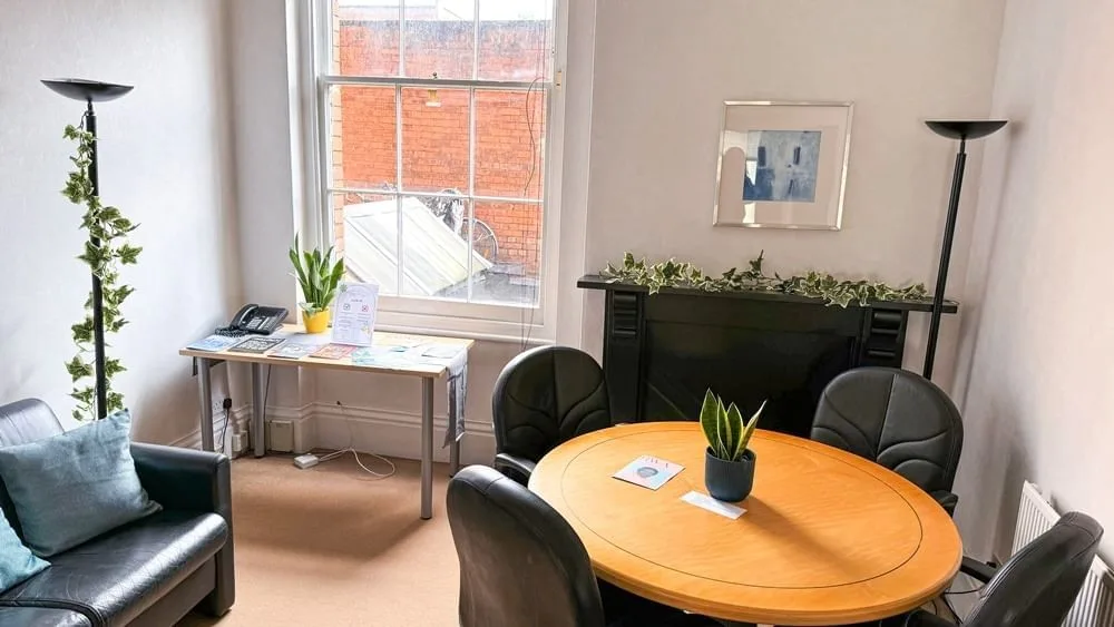 Park House Business Centre, Meeting room for 4 people, Bristol