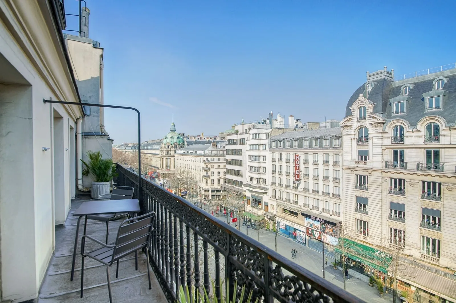 Patchwork Opéra, Terrace and outdoor space, Paris 2e