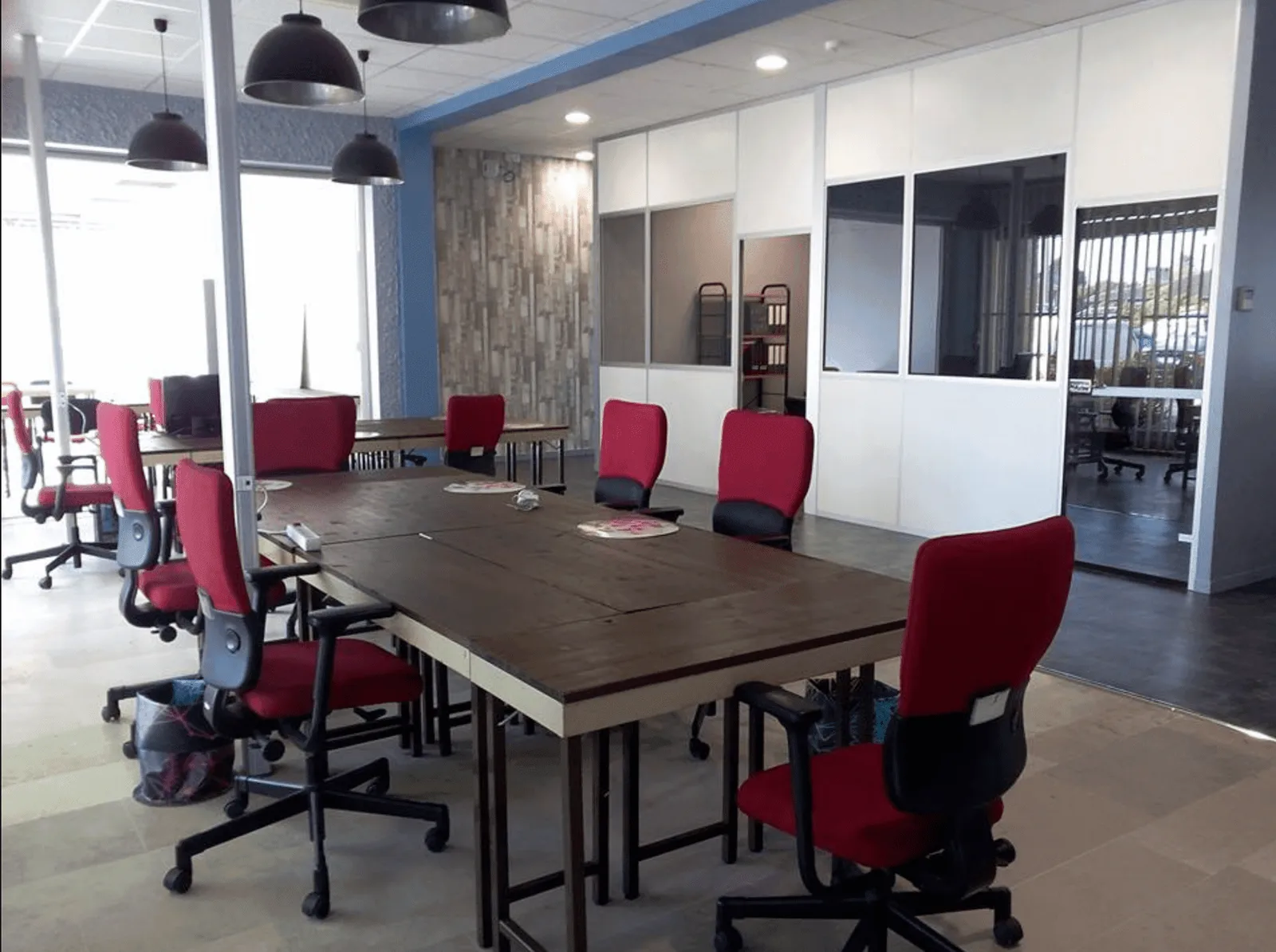 Le Patio Coworking, Open-plan office, Le Bouscat