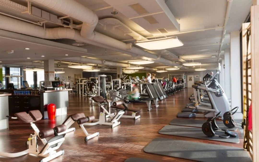 Perron 1 Solothurn, Salle de sport, Berne