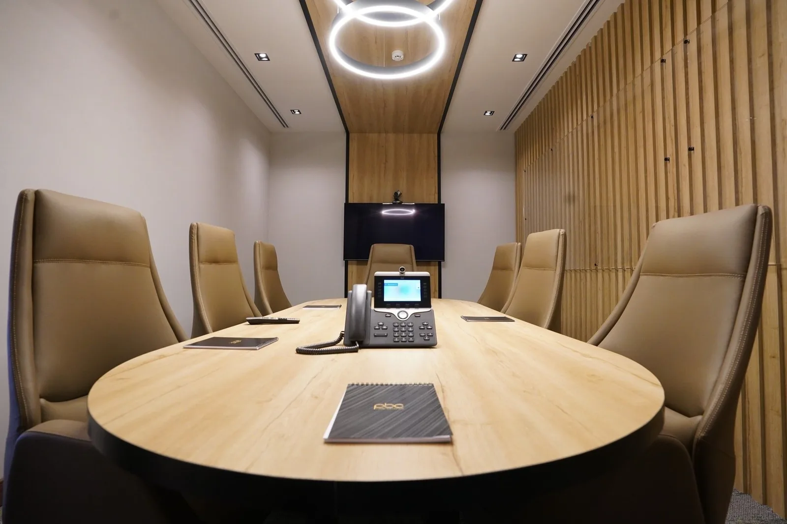 Pioneer Business Club | PBC RWDH, Meeting room for 7 people, Jeddah