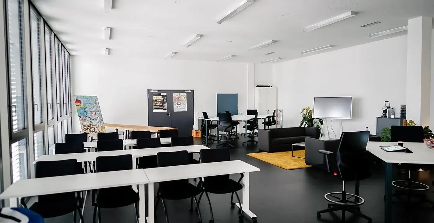 Pioneer Lab Coworking Space Wiesbaden, Training room for 12 people, Wiesbaden