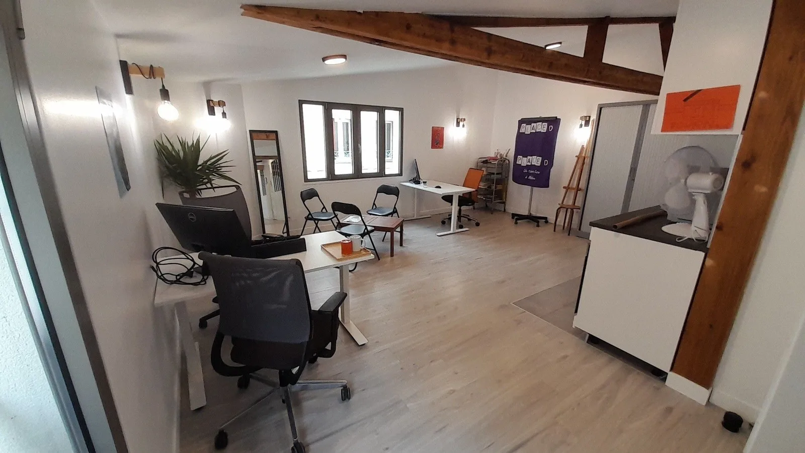 Place D, Bureau privatif 2 postes, Melun