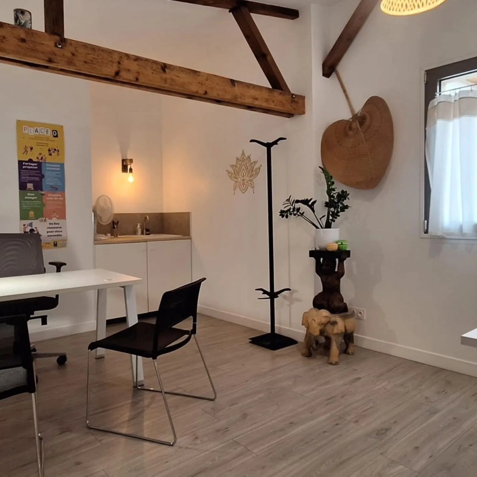 Place D, Bureau privatif 1 poste, Melun