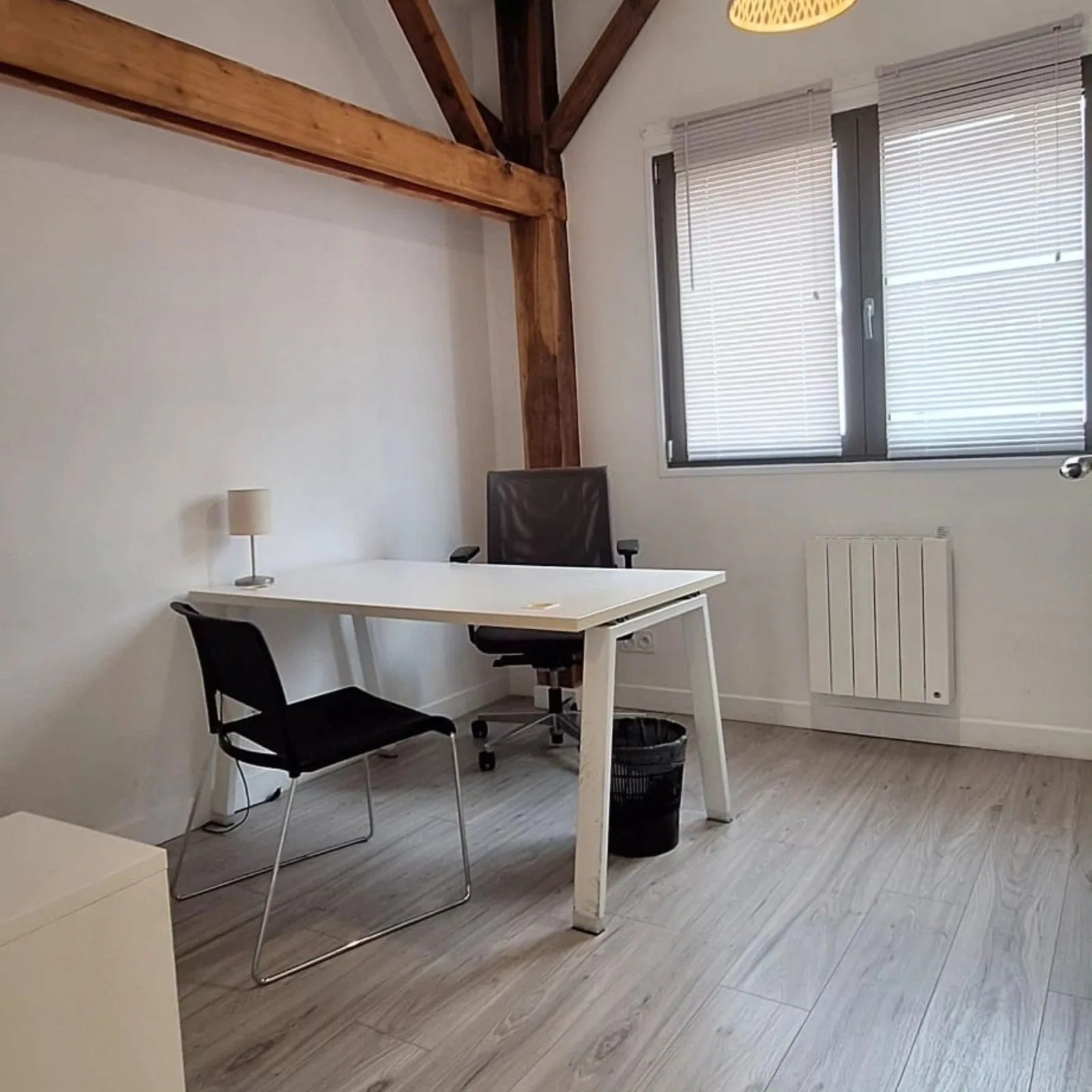 Place D, Bureau privatif 1 poste, Melun