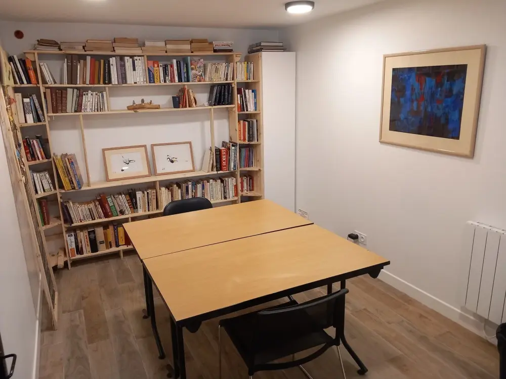 Place D, Bureau polyvalent 1, Melun