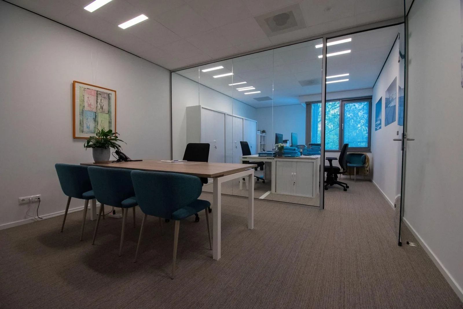 Place for Bizz Eindhoven De Hurk, Privékantoor met 2 werkplekken, Eindhoven