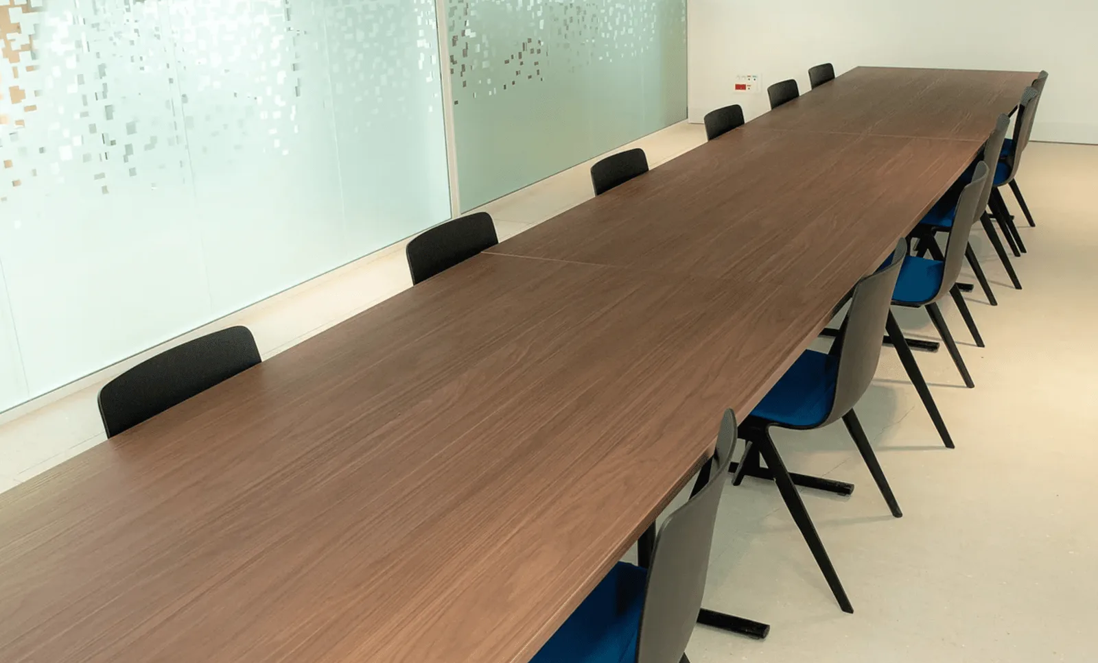 Le Plateau, Salle de réunion 14 personnes, Montfermeil
