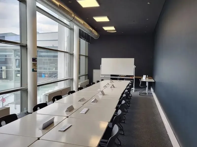 Plattendeck Office, Schulungsraum für 16 Personen, Emsdetten