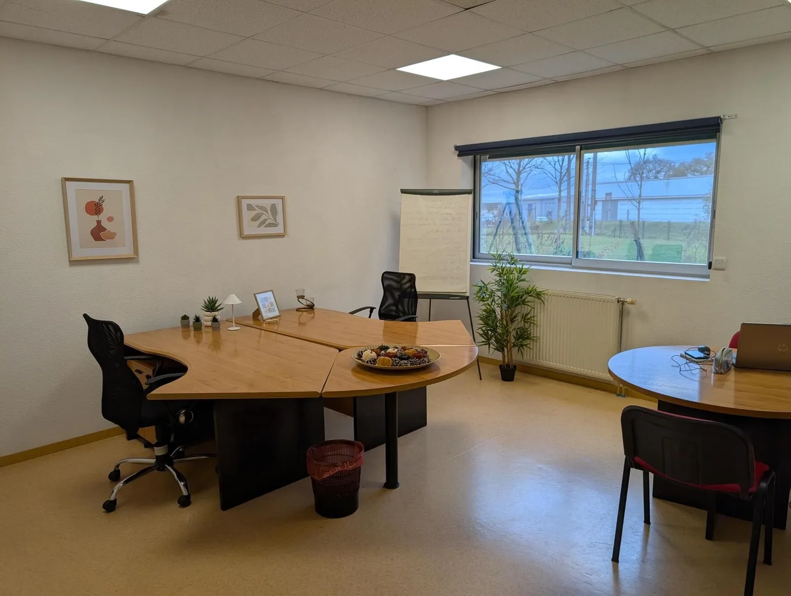 Pol Avenir, Privatbüro mit 3 Arbeitsplätzen, Saint Junien