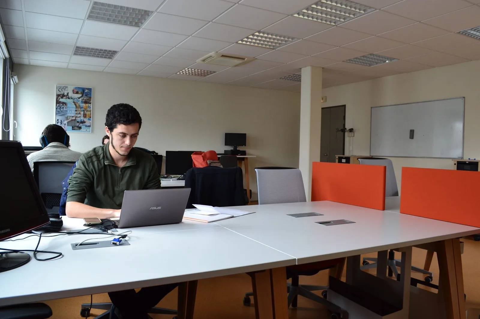 Pôle Entrepreneurial, Großraumbüro, Maxéville