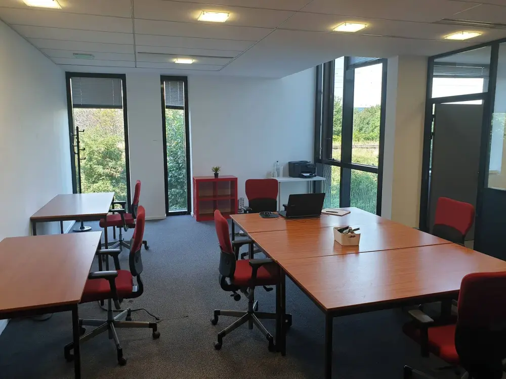 Au Bureau, Poste Nomade, Asnières-sur-Seine