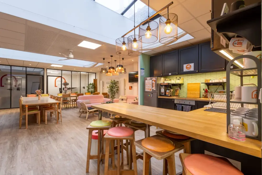Le Loft, Poste en Open Space, Rennes