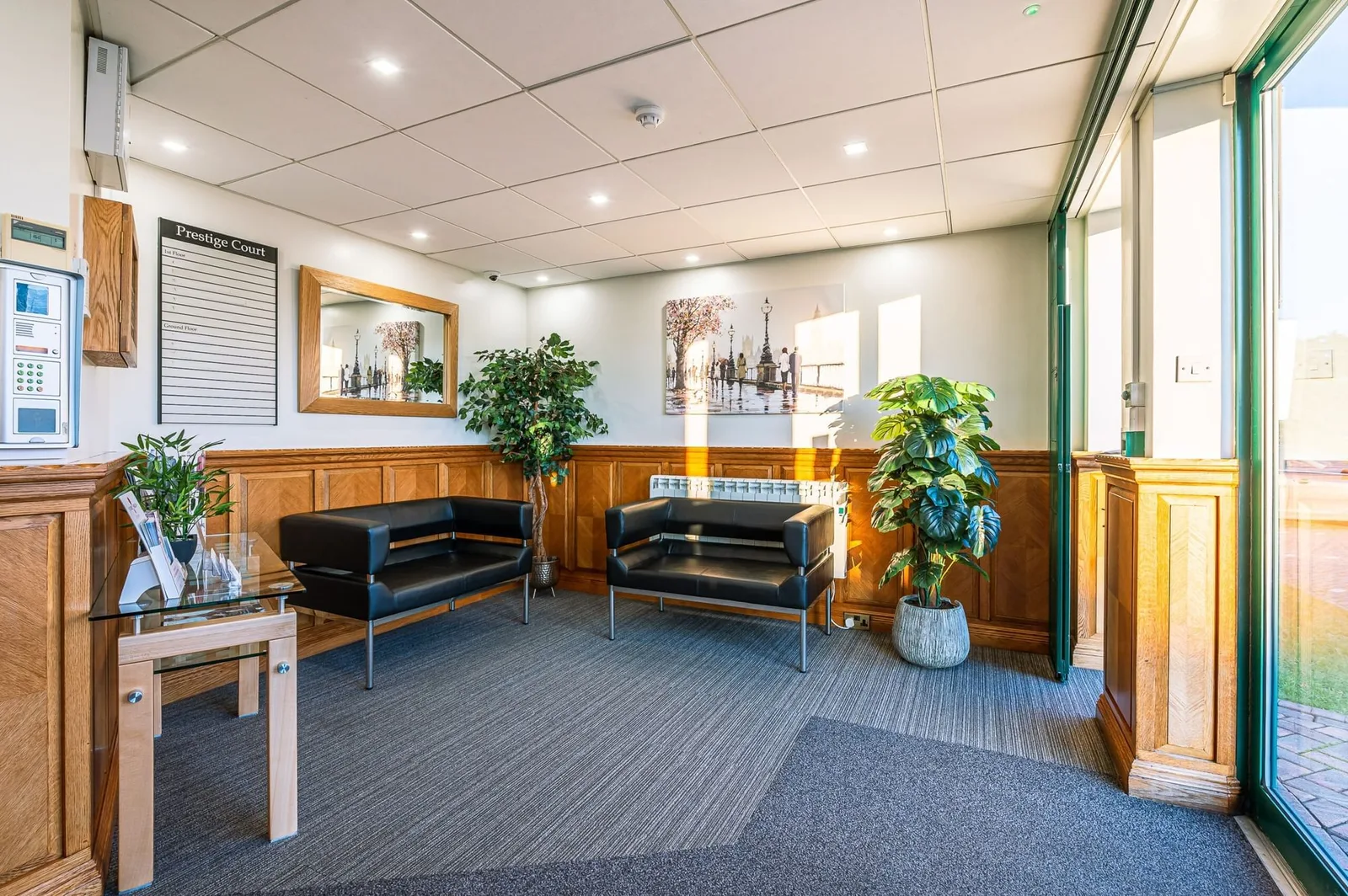 Prestige Court Business Centre, Réception, Leeds