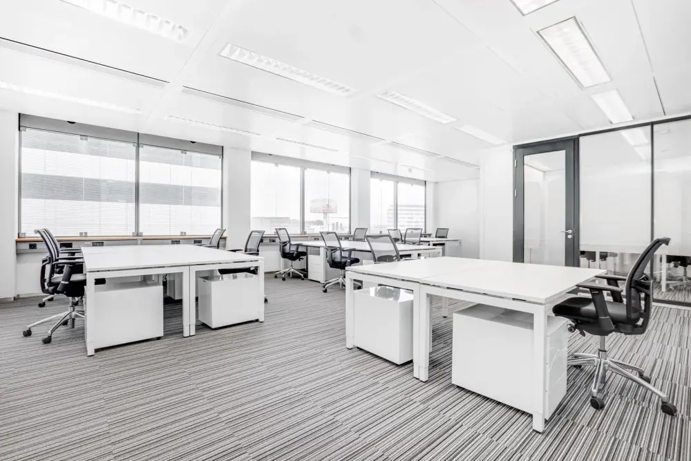 HQ Taichung, Shin Liang Center, Private office 12 people, Taichung