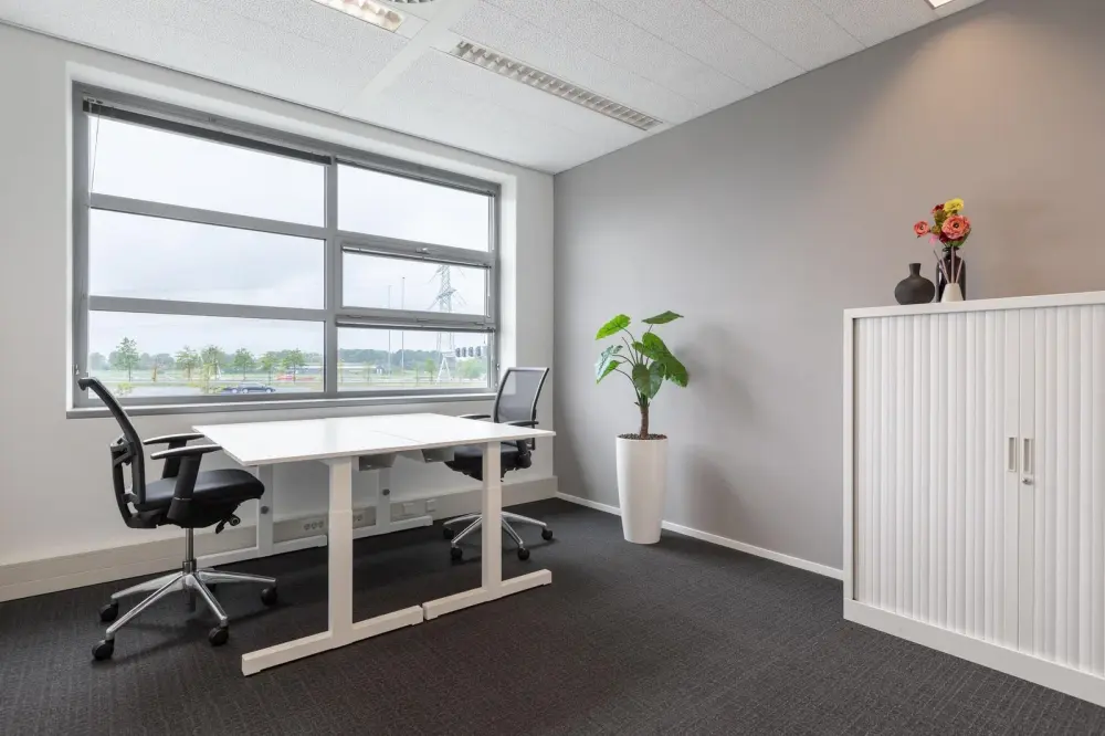 HQ NY, Brooklyn - Ainslie Street, Private office 2 people, Brooklyn, NY