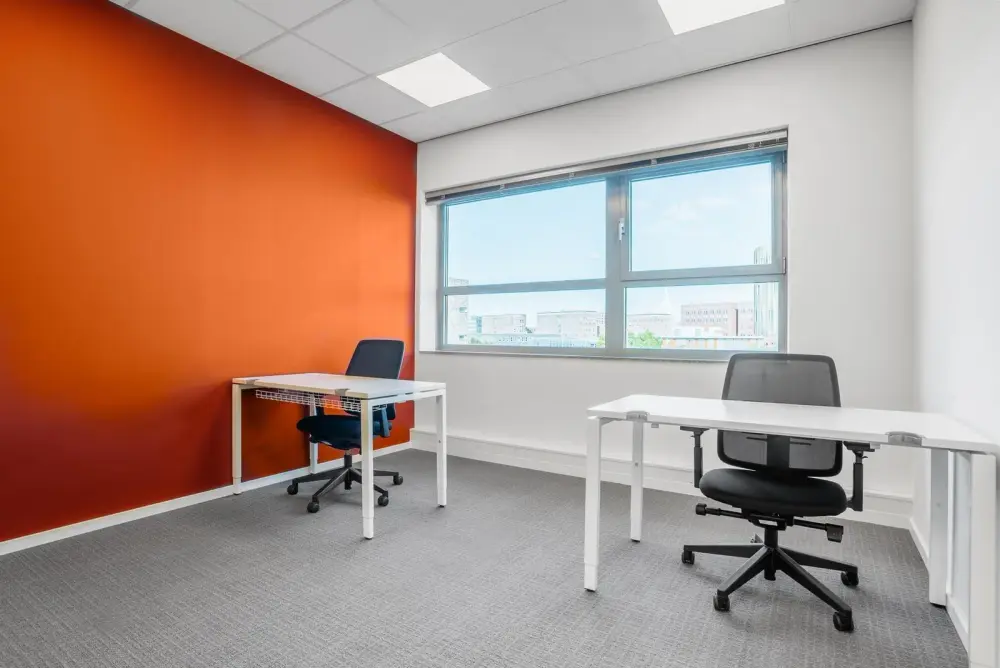Regus NC, Charlotte - Trade and Tryon, Private office 2 people, Charlotte, NC