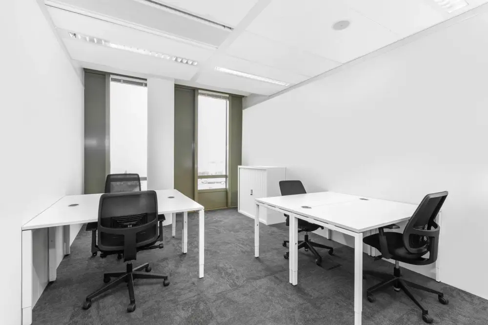 Regus NY, New York City - 600 Third Avenue, Private office 4 people, New York, NY