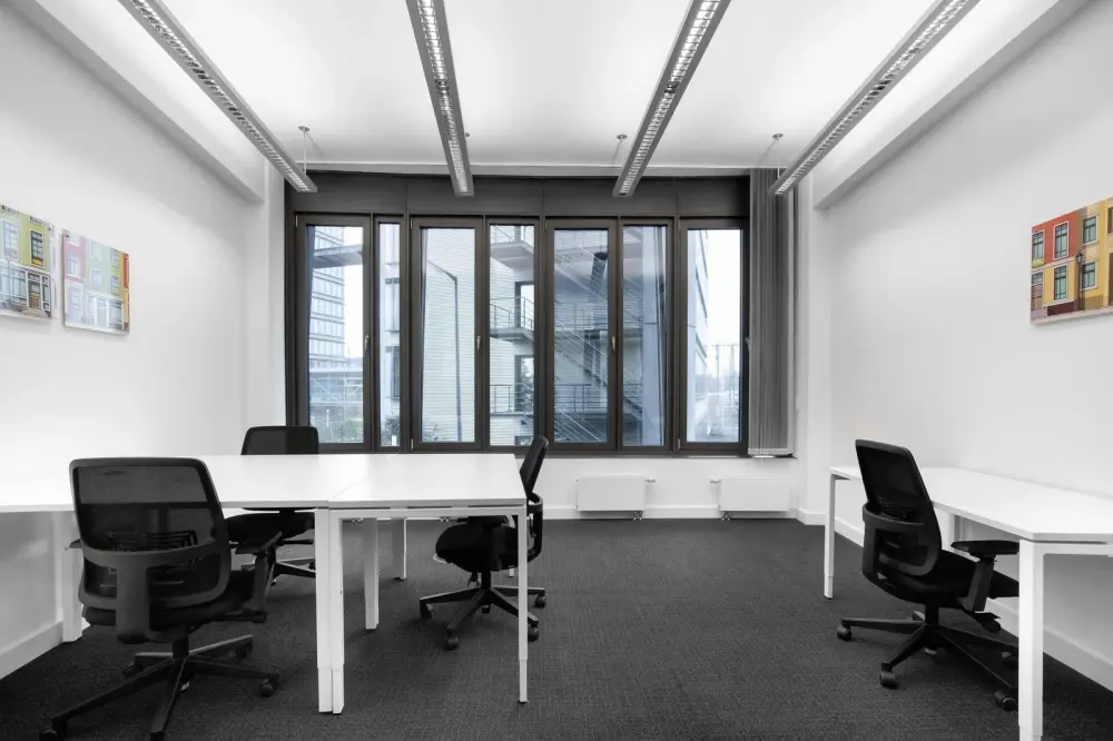 Spaces NY, New York City - Spaces 230 Park Avenue, Private office 4 people, New York, NY