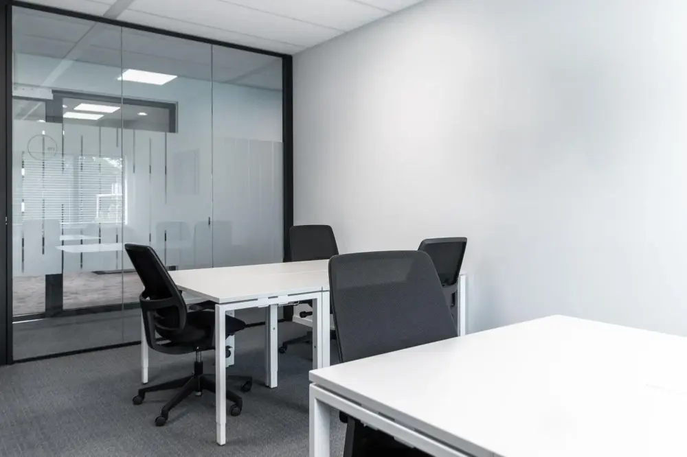 Regus NJ, Jersey City - Bay Street, Private office 5 people, Jersey City, NJ