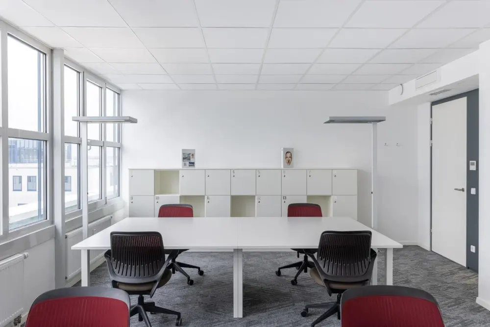 HQ CA, San Rafael - Fifth Avenue, Private office 6 people, San Rafael, CA