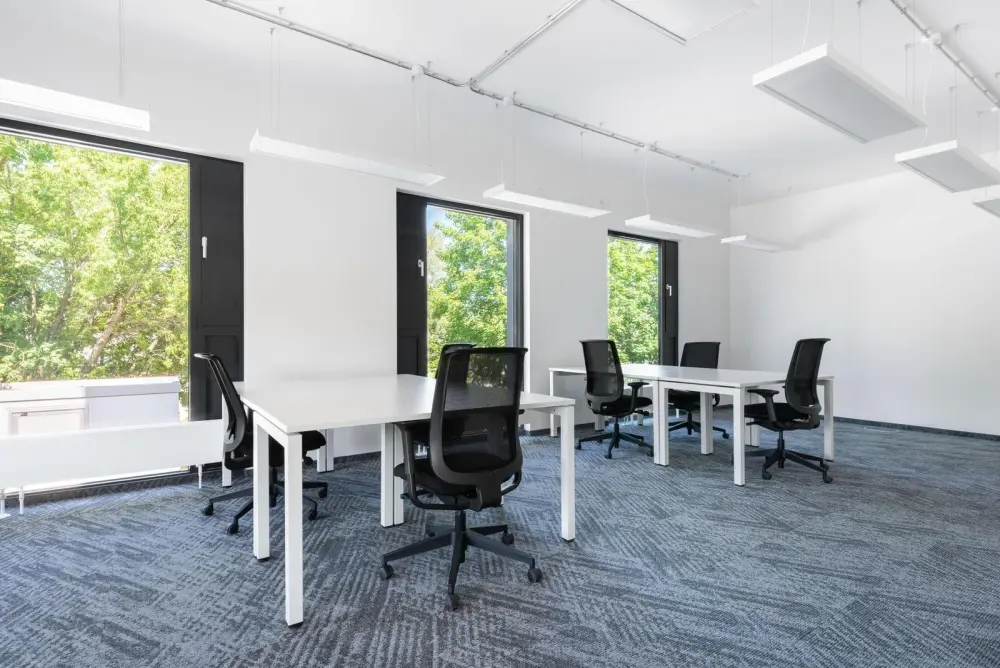 Regus MD, Baltimore - S Charles Street, Private office 6 people, Baltimore, MD