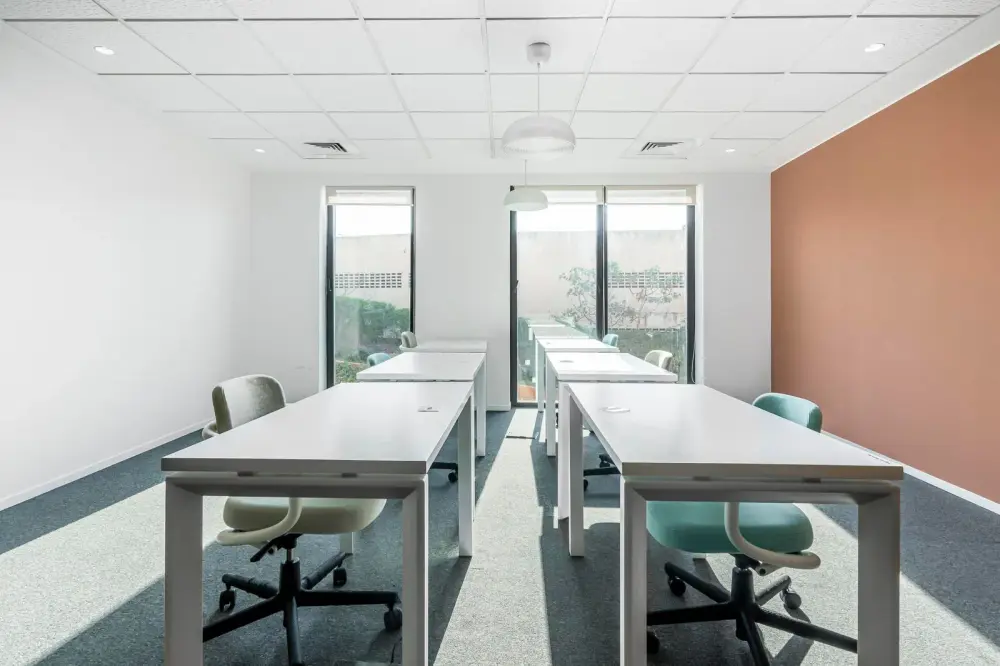 Regus NE, Omaha - Nicholas St., Private office 6 people, Omaha, NE