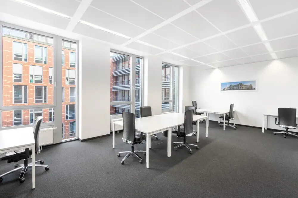 Regus OK, Tulsa - South Sheridan Rd, Private office 7 people, Tulsa, OK