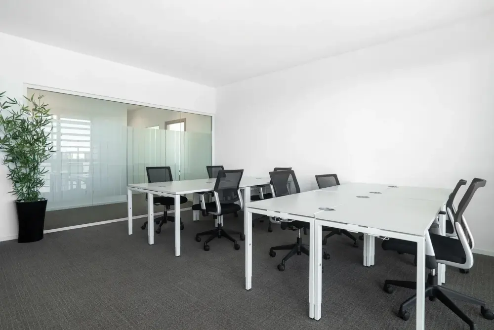 Regus ND, Fargo - Brandt Office Park, Private office 8 people, Fargo, ND