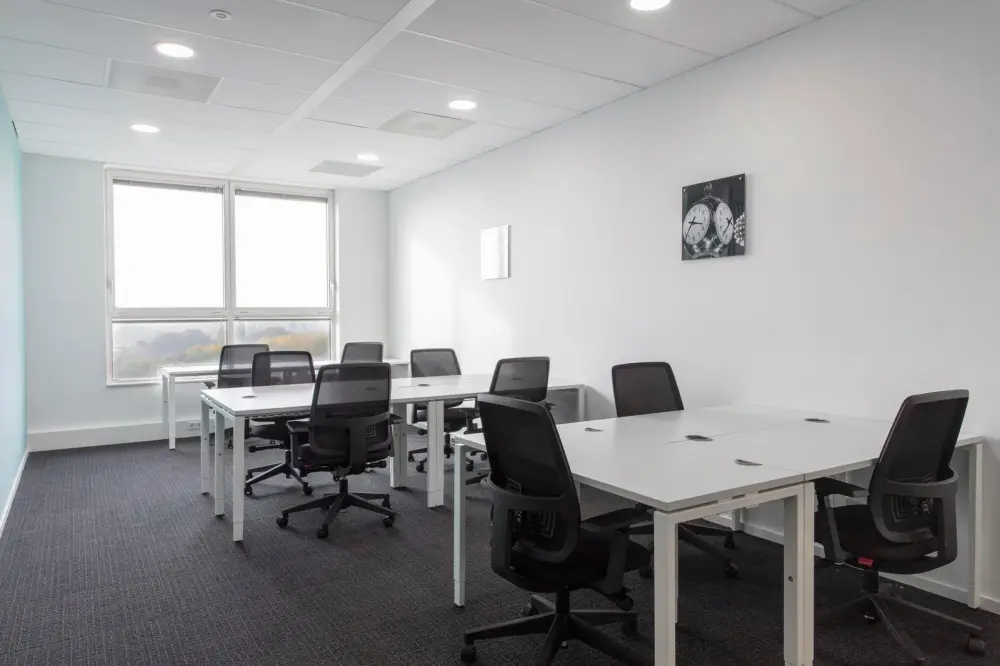 Regus Budapest, Szepvölgyi Office Park, Private office 9 people, Budapest