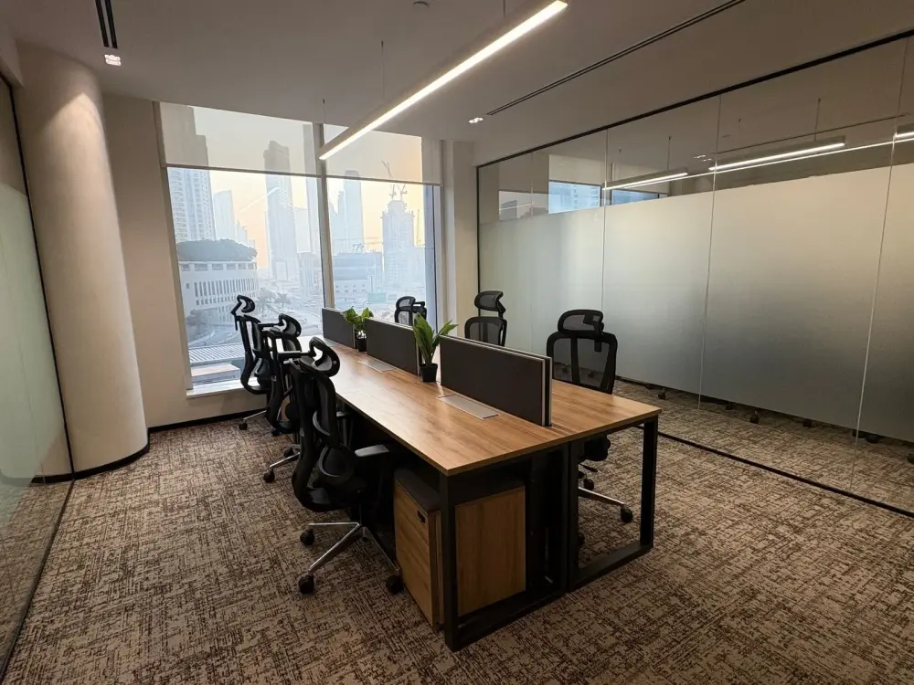 CorporatEdge Business Center Dubai, Private office for 6 persons, Dubai