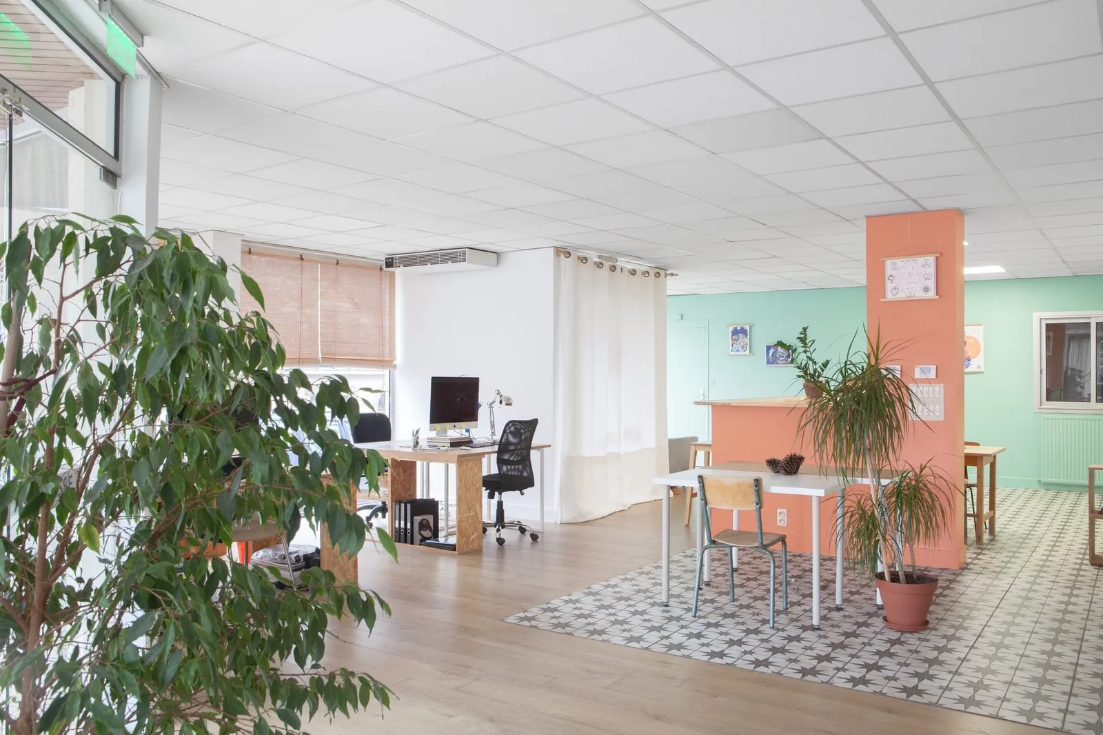 Le Pti Mix La Roche-Bernard, Open-plan office, La Roche Bernard