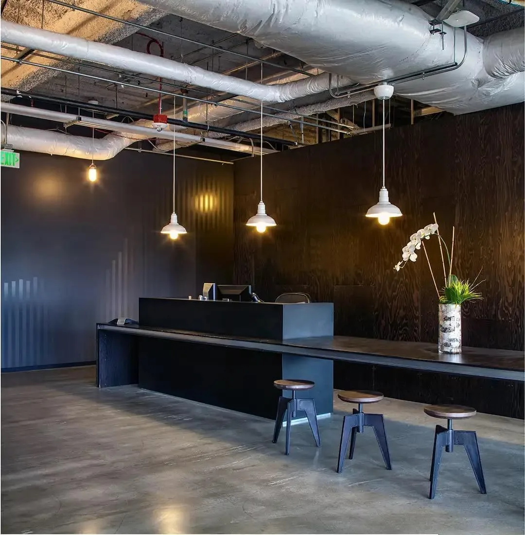 PulsWORK, Reception, Anderlecht