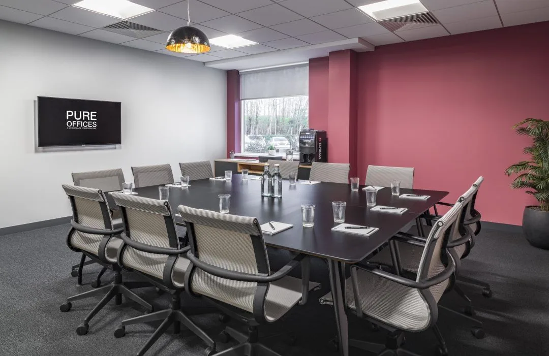 Pure Offices Cheadle Royal, Salle de réunion 12 personnes, Cheadle