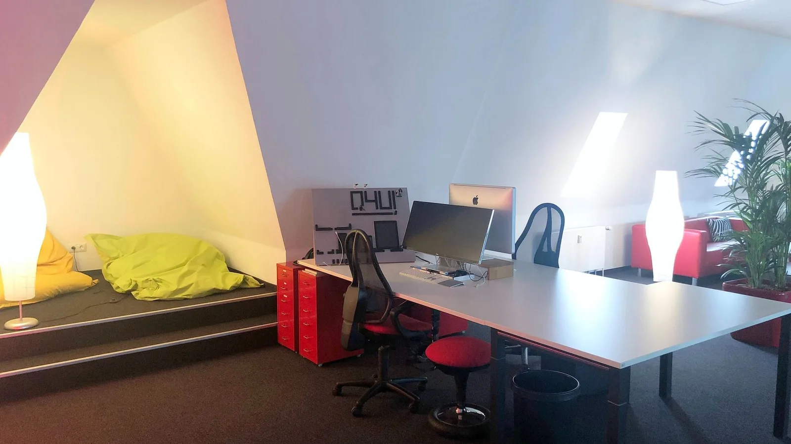 Q-work, Private office, 3 desks, Bonn