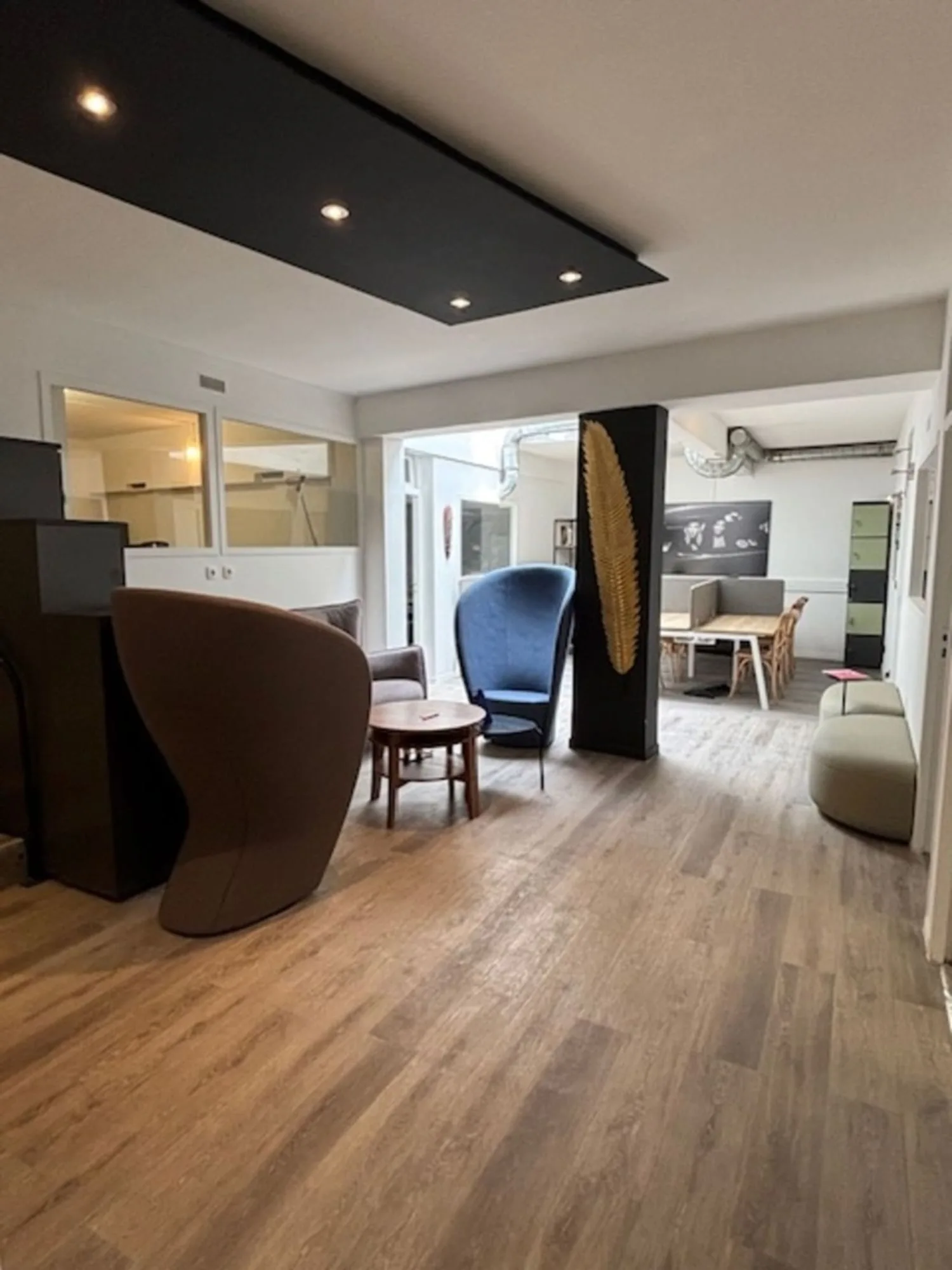 QG Business, Lounge, Paris 20e