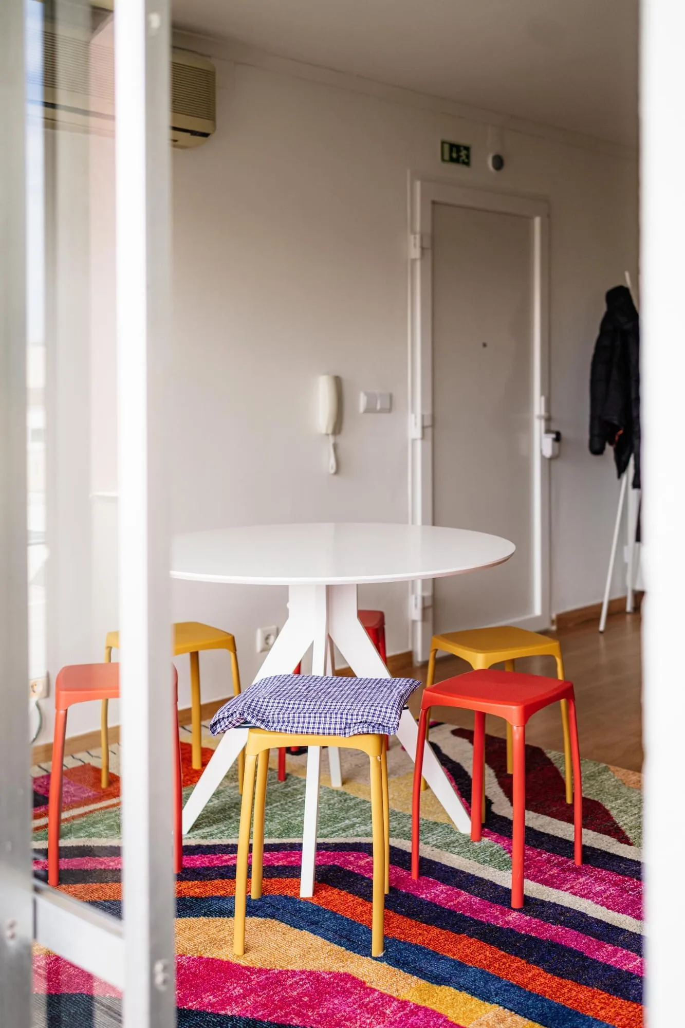 Quarto Andar - Coworking, Meeting room for 6 people, Lisbon