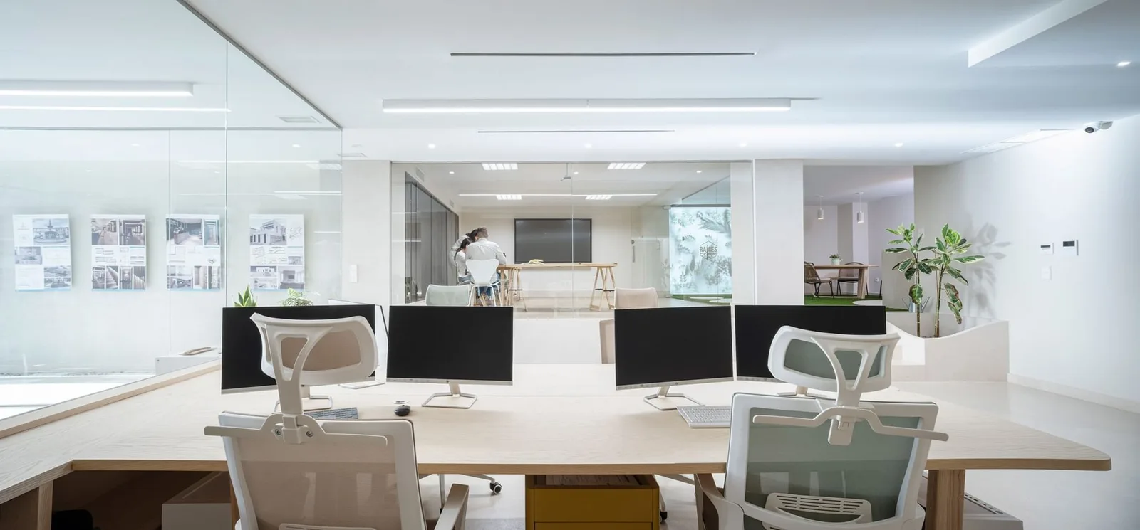 Raíces Urbanas Hub, Open-plan office, Plasencia